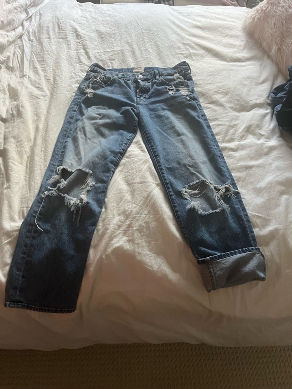 MOTHER BOYFRIEND JEANS - Picture 4 of 9